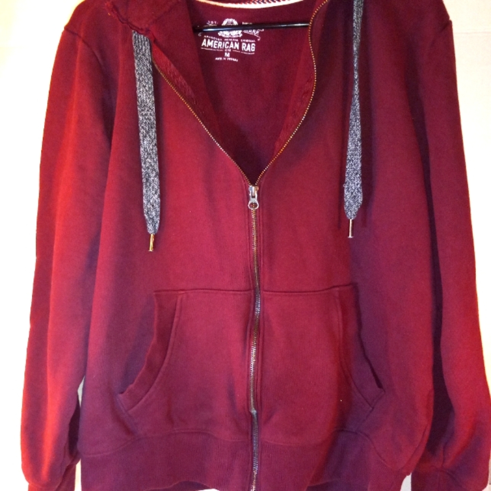 American Rag hoodie size Medium. Burgundy.